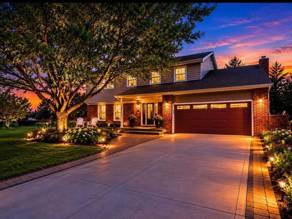 6988 Eastview Drive, Worthington, OH 43085