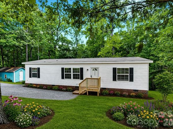 2140 Poole Town Road, Asheboro, NC 27205