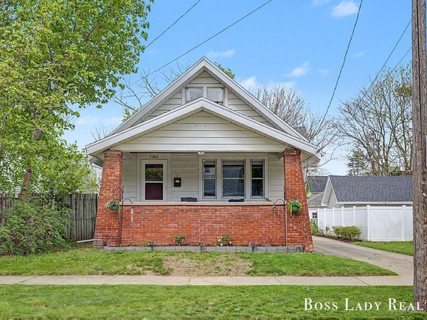 1365 Penn Avenue NE, Grand Rapids, MI 49505