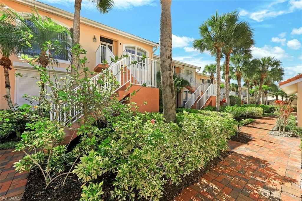 1972 Cascades Dr , Unit 4, Naples, FL 34112 Photo