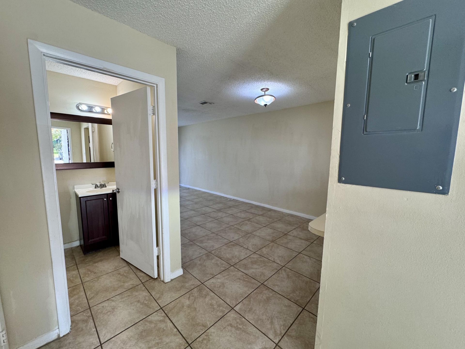 704 Riverside Drive, Greenacres, FL 33463 Photo