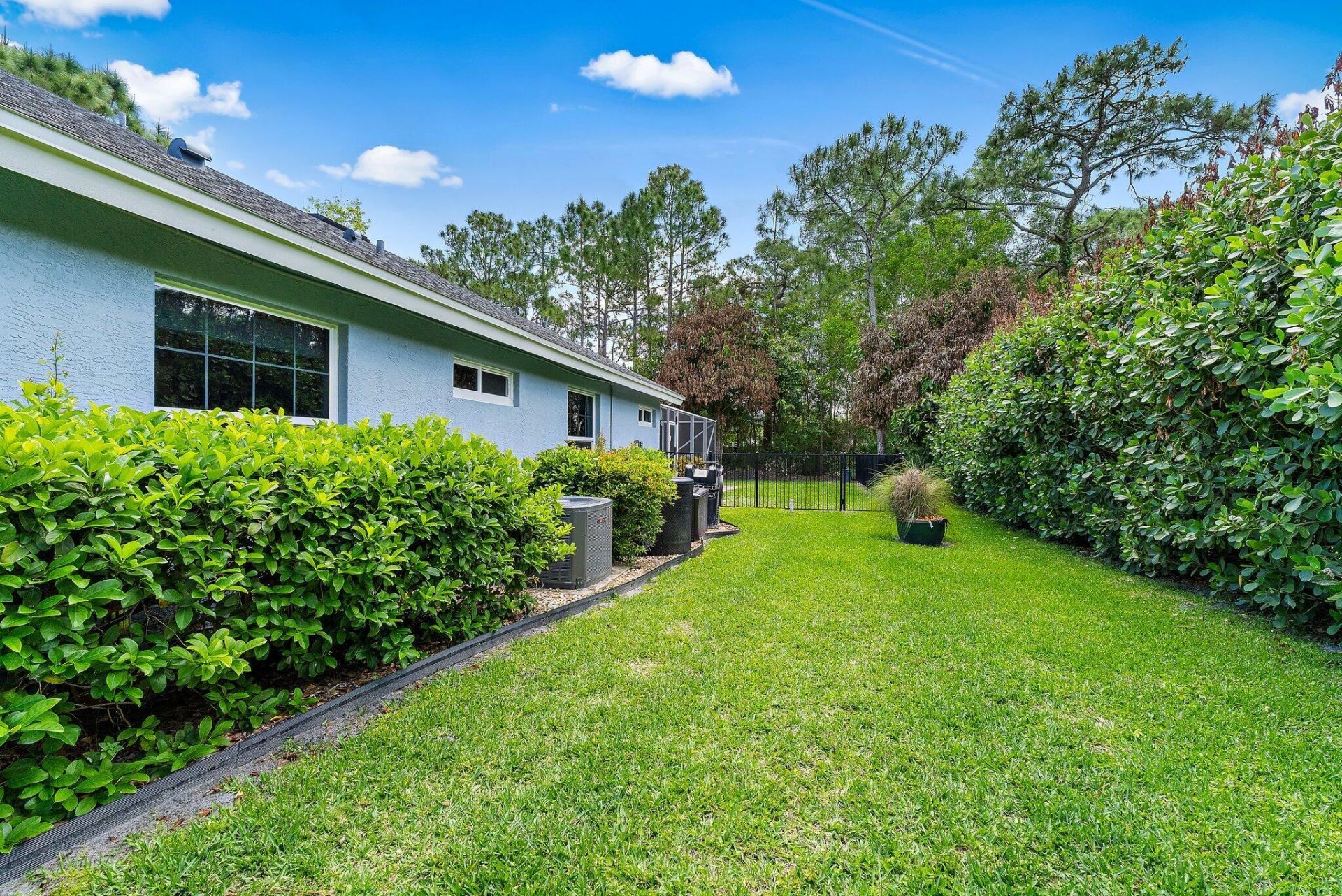 8577 SW Sea Captain Drive, Stuart, FL 34997 Photo