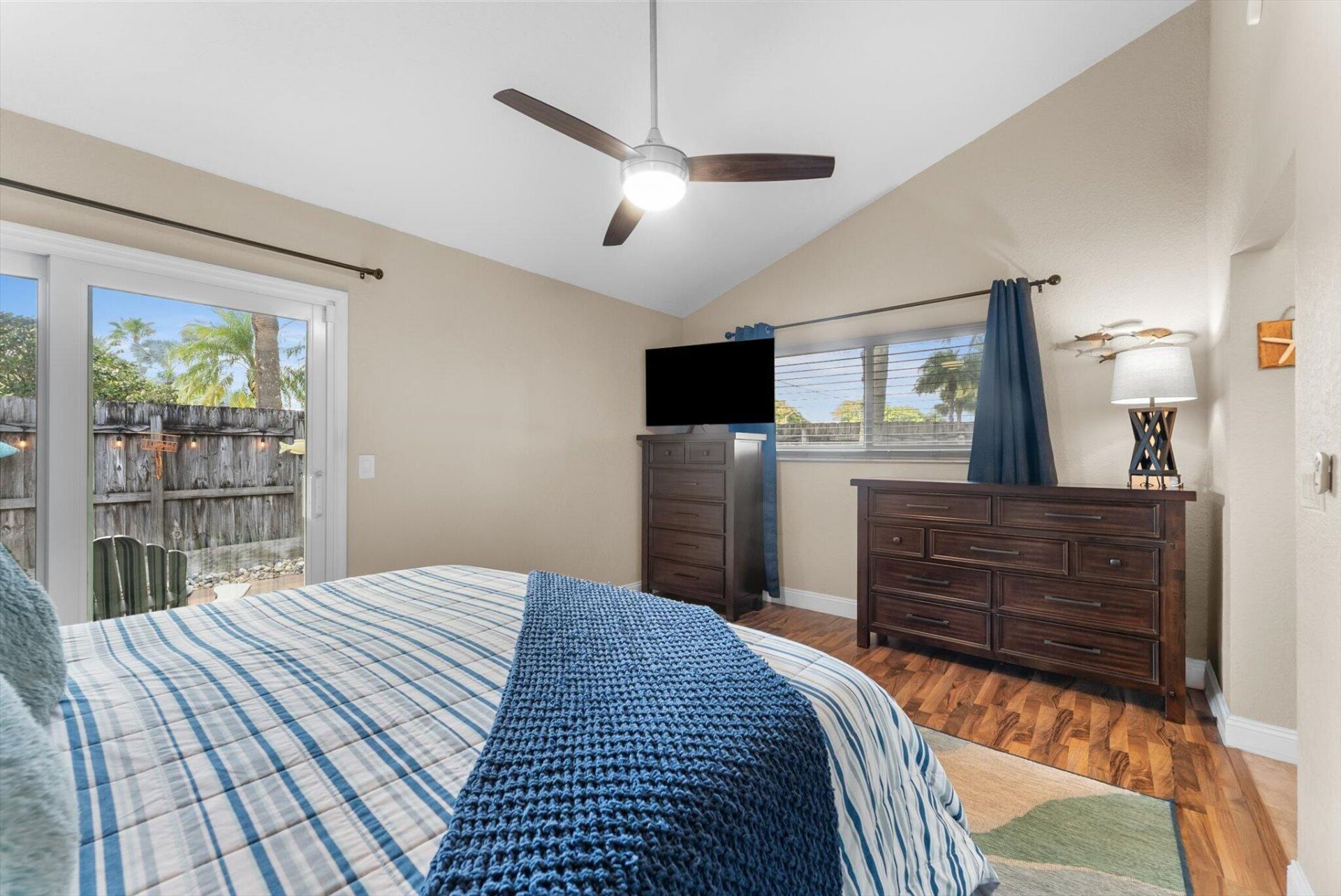 1 Hawthorne Lane, Boynton Beach, FL 33426 Photo