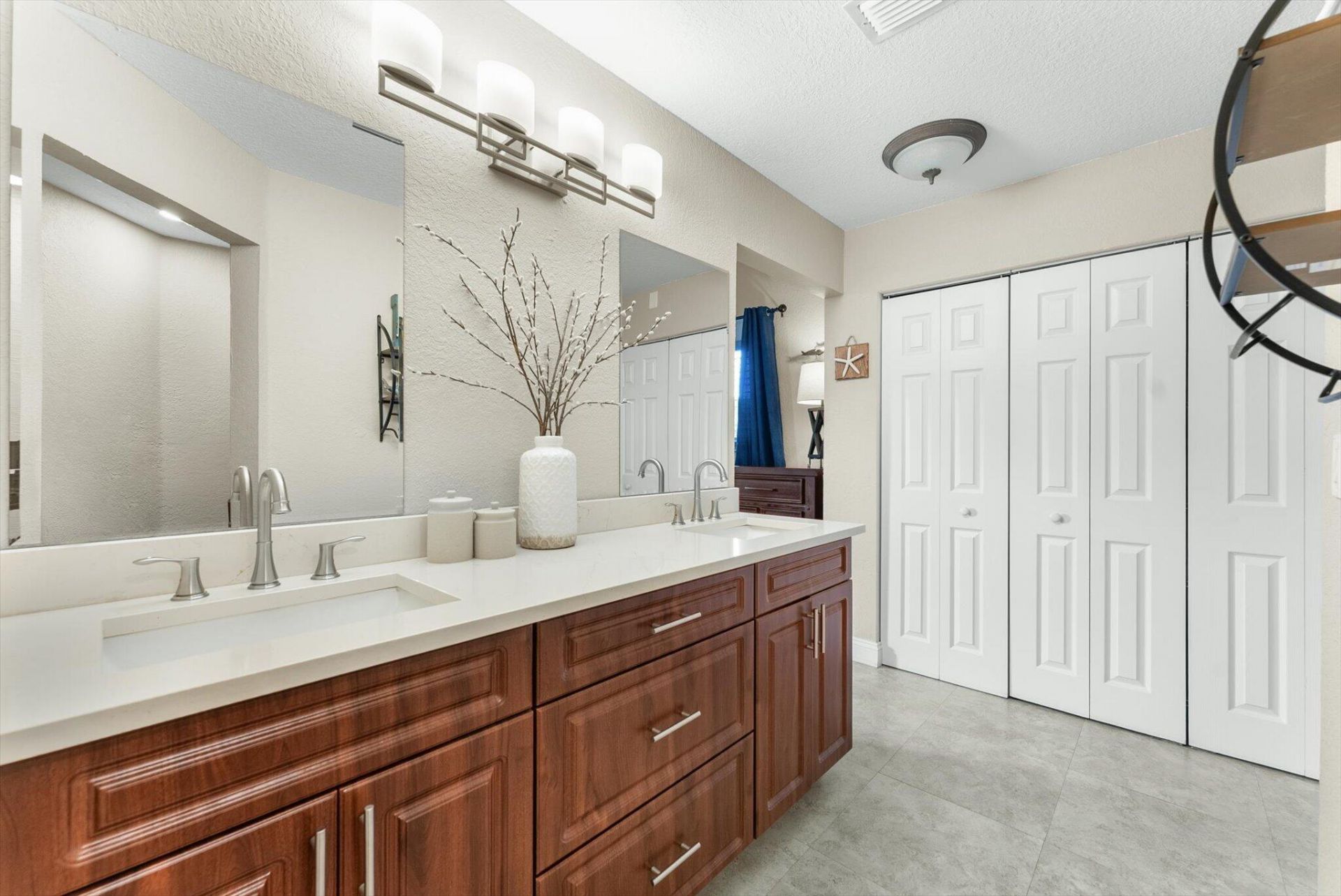 1 Hawthorne Lane, Boynton Beach, FL 33426 Photo