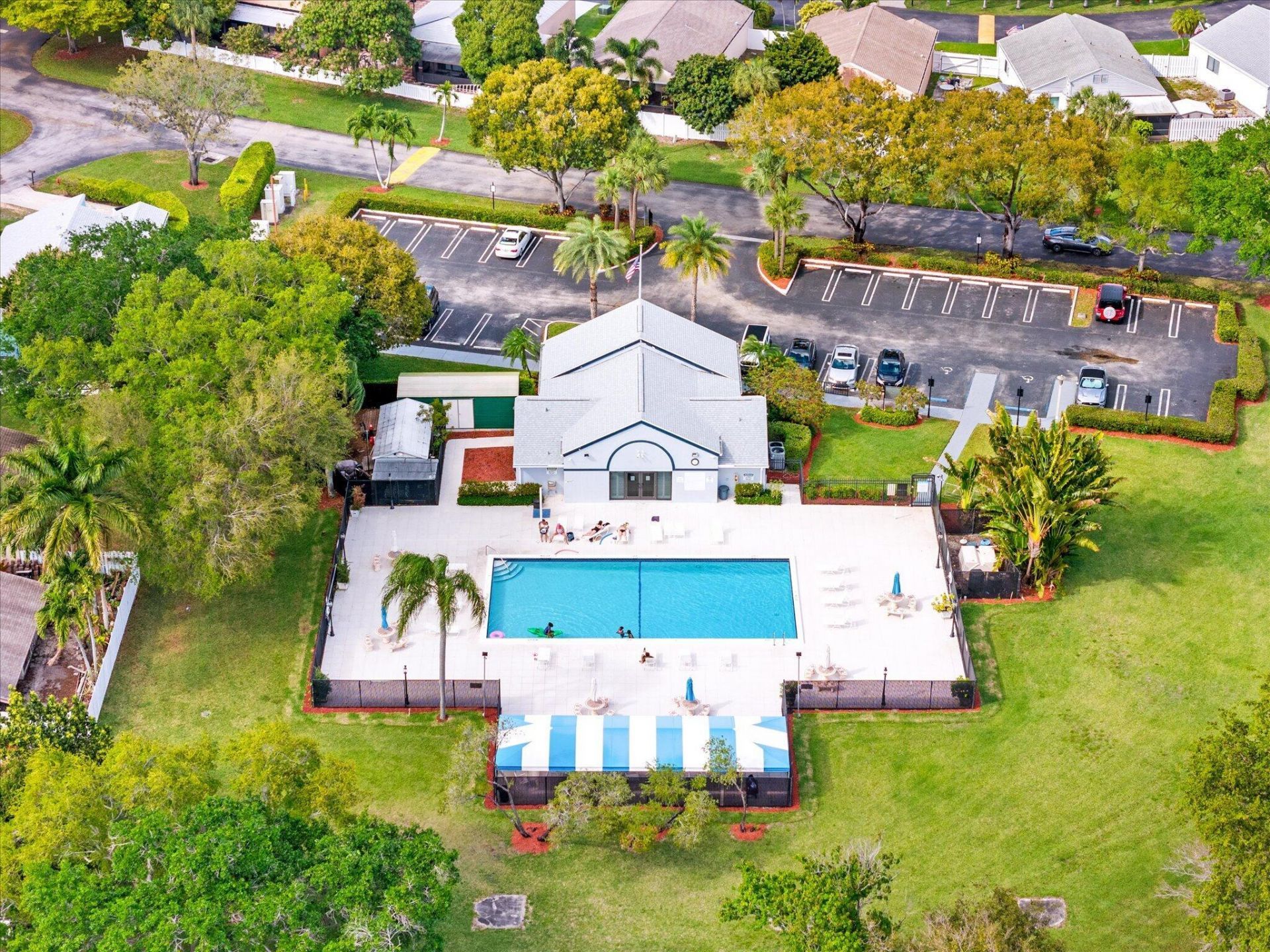 1 Hawthorne Lane, Boynton Beach, FL 33426 Photo