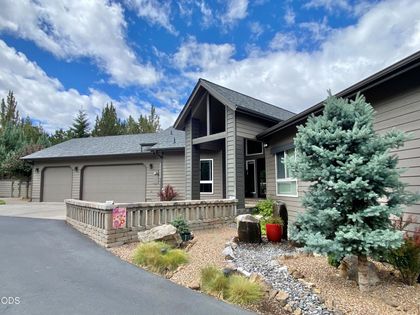 1938 Osprey Drive Redmond, OR 97756