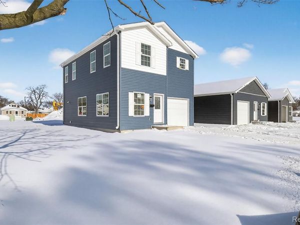 7567 Packard Avenue, Warren, MI 48091
