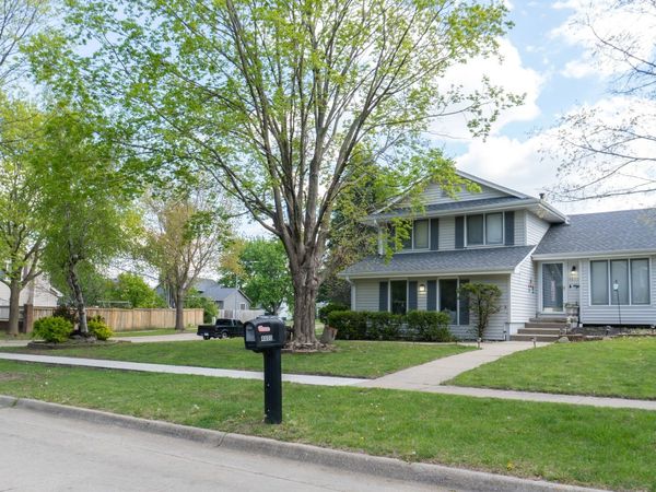 4600 Bel Aire Road, Des Moines, IA 50310