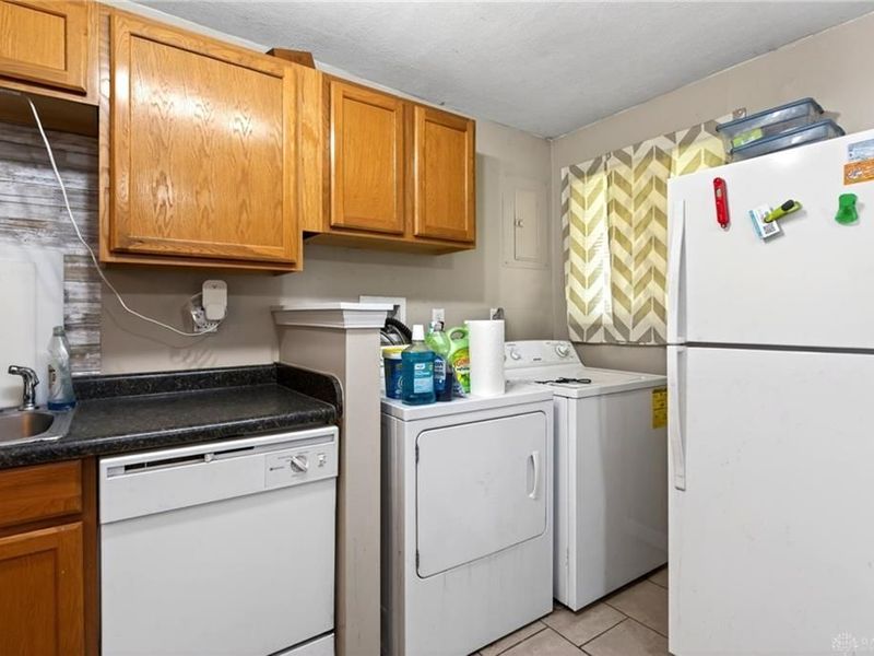 5926 Chambersburg Road, Huber Heights, OH 45424 Photo 12