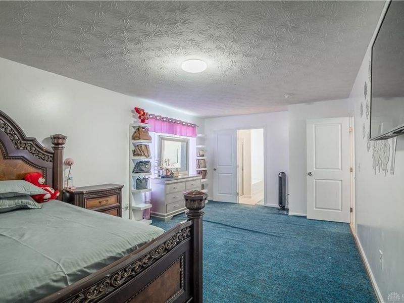 512 Reading Road, Dayton, OH 45404 Photo 22