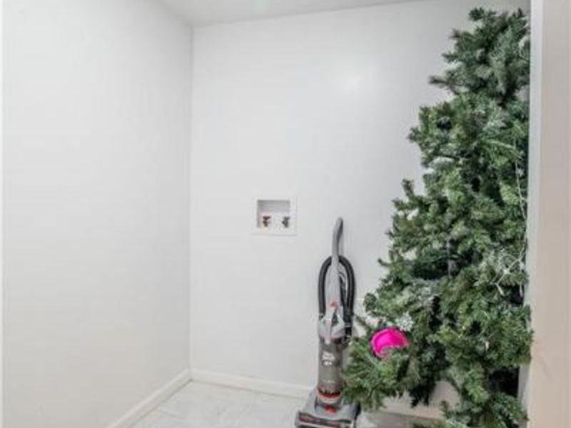 512 Reading Road, Dayton, OH 45404 Photo 34
