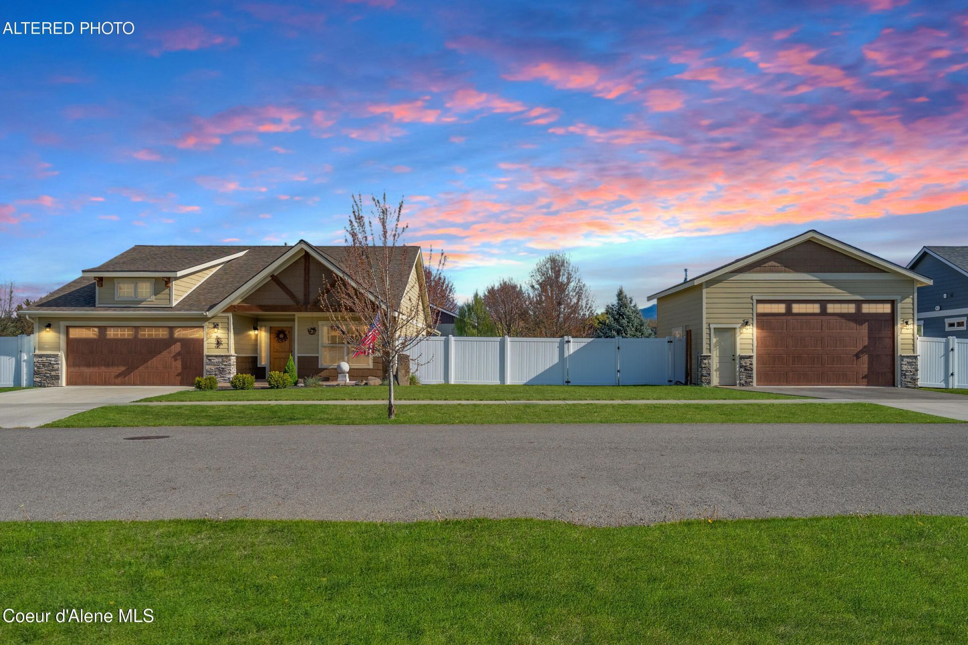 1546 W Wayward Cir, Post Falls, ID 83854 Main Photo