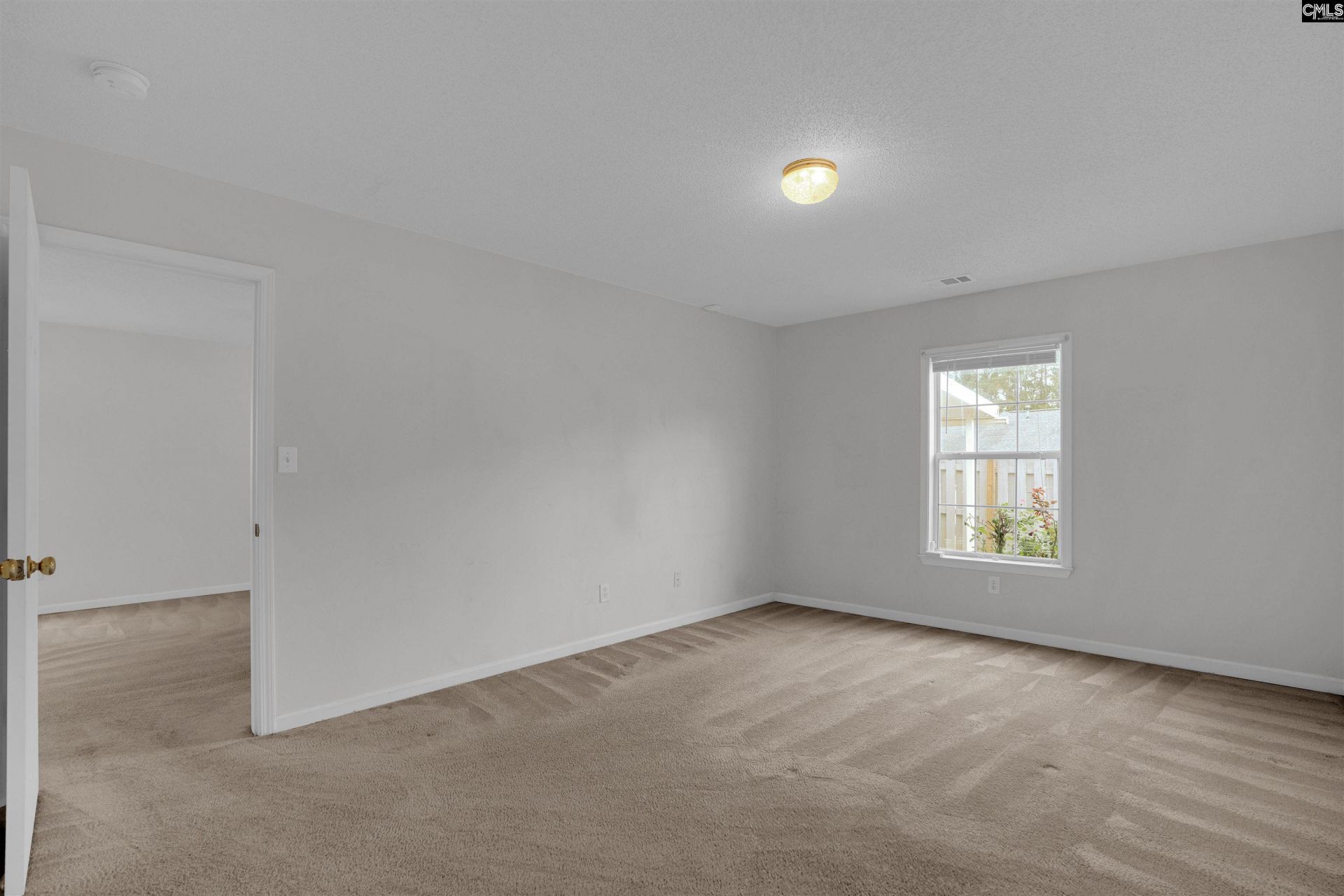 29 Hampton Oaks Place  Photo 14