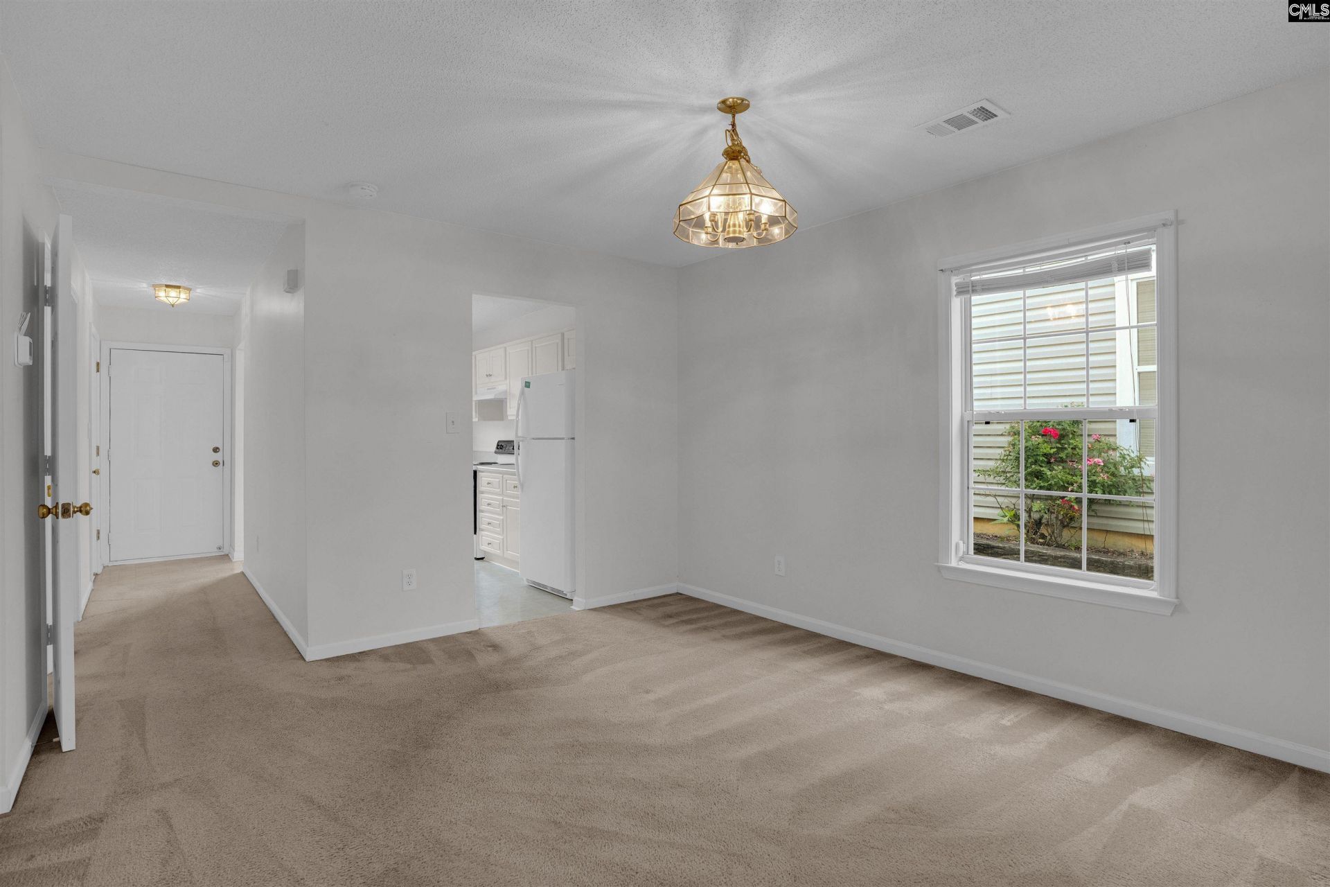 29 Hampton Oaks Place  Photo 9