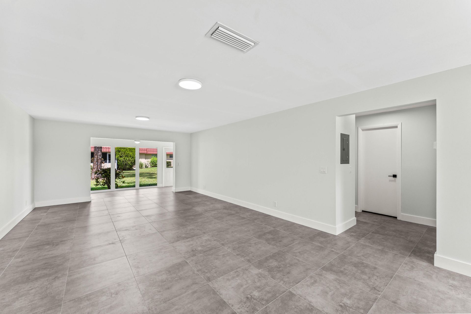 711 Laconia Circle, Unit B, Greenacres, FL 33467 Photo