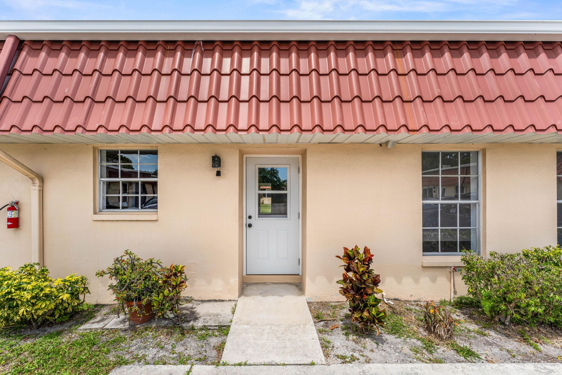 711 Laconia Circle, Unit B, Greenacres, FL 33467 Photo