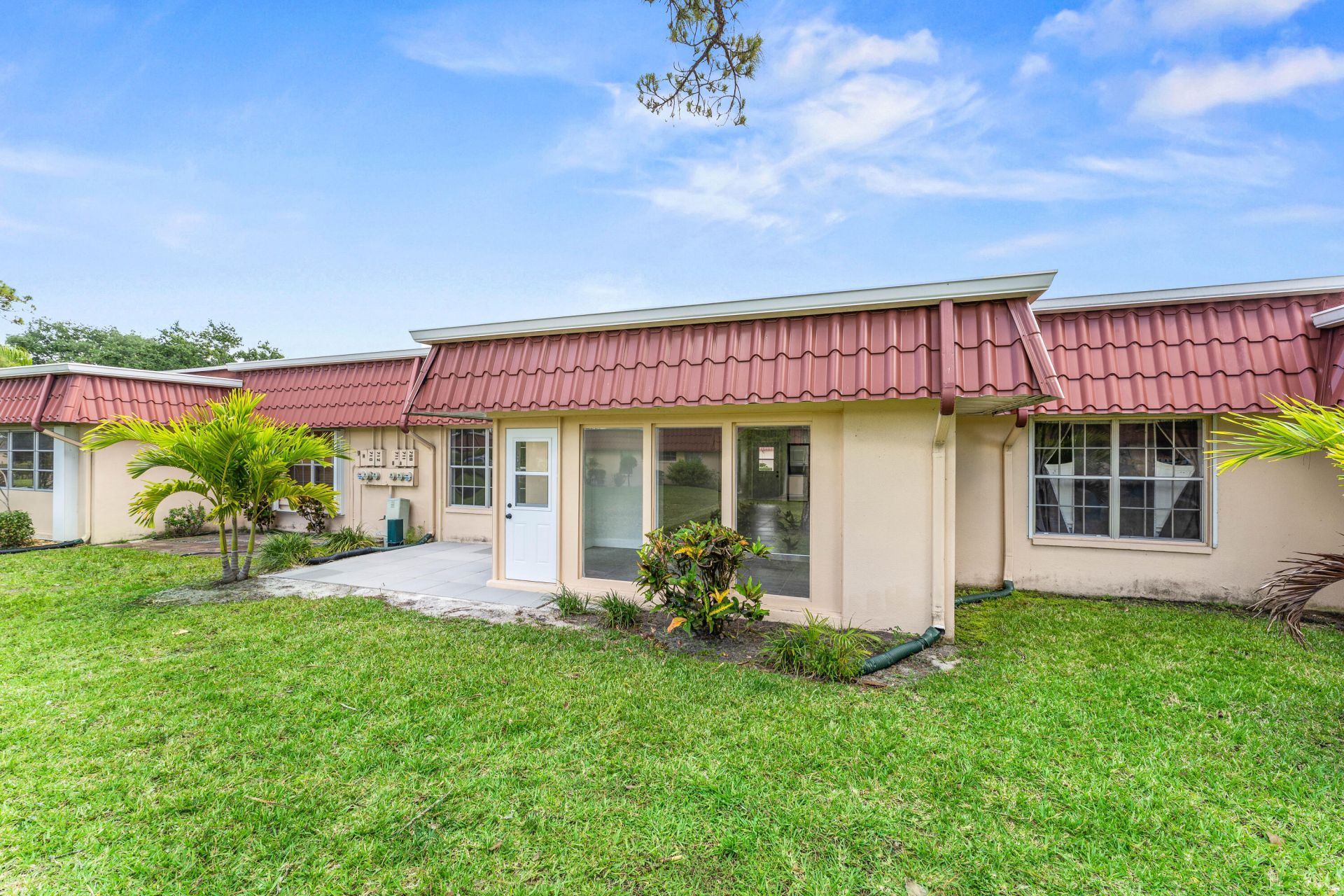 711 Laconia Circle, Unit B, Greenacres, FL 33467 Photo