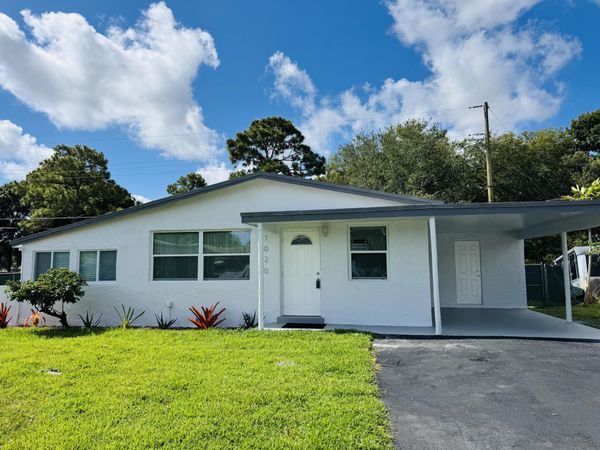 1020 NW 26th Avenue, Fort Lauderdale, FL 33311