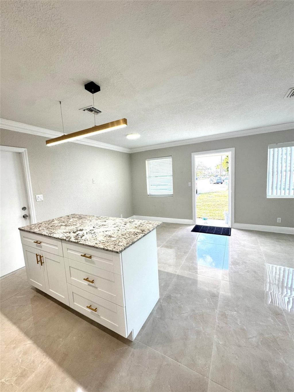 1020 NW 26th Avenue, Fort Lauderdale, FL 33311 Photo