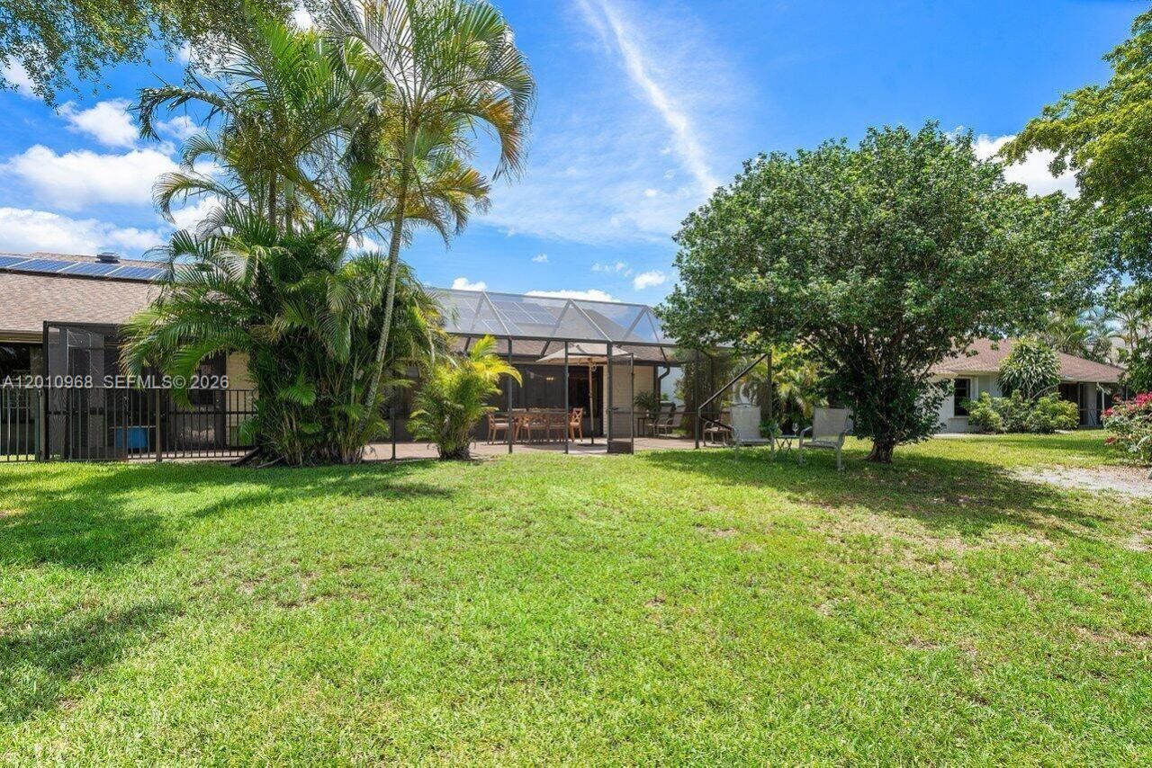 1367 Riverside Cir , Unit 1367, Wellington, FL 33414 Photo