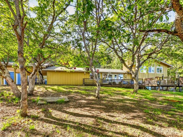 455 Morton Way, Jacksonville, OR 97530