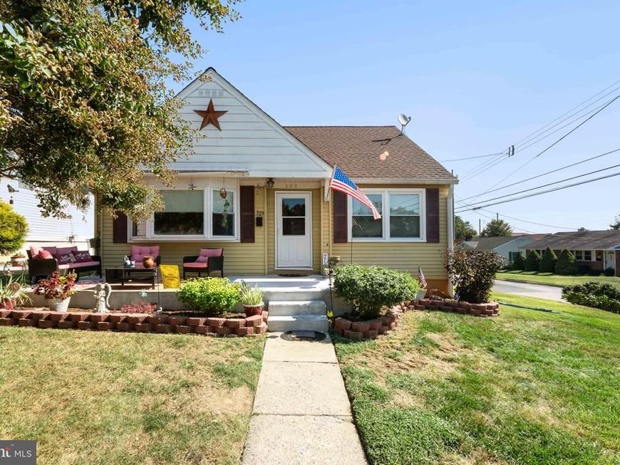 329 Ashland Avenue , Secane, PA 19018 Main Photo