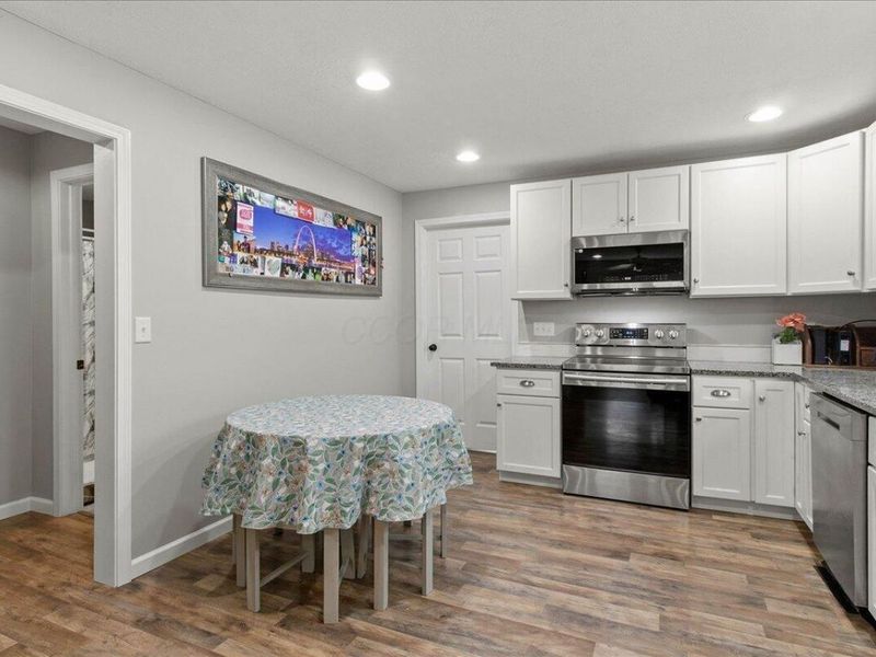 132 Richard Avenue, Bellefontaine, OH 43311 Photo 11