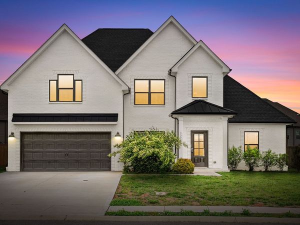 335 Bluebriar Trce, Clarksville, TN 37043