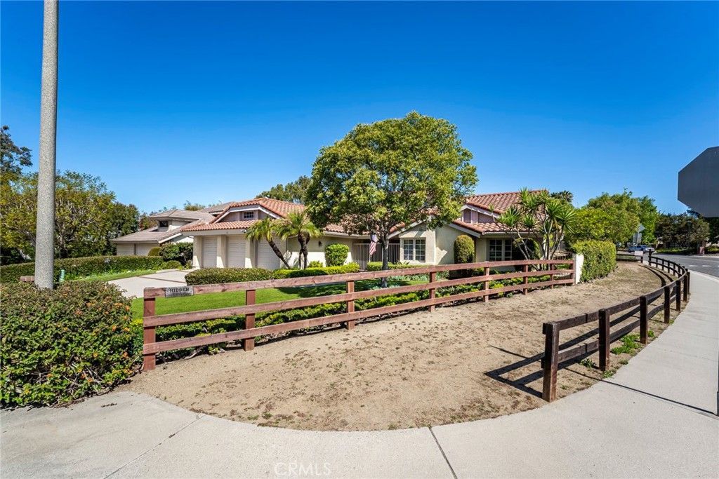 25391 Stageline, Laguna Hills, CA 92653 Main Photo