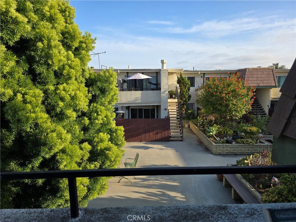 14807 Condon Avenue, Unit 220, Lawndale, CA 90260 Main Photo