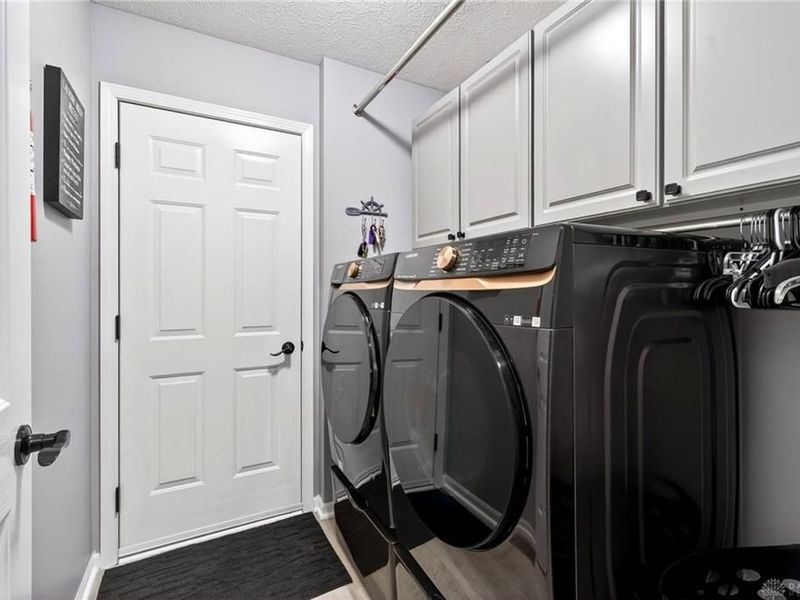 412 Clover Hill Drive, Tipp City, OH 45371 Photo 10