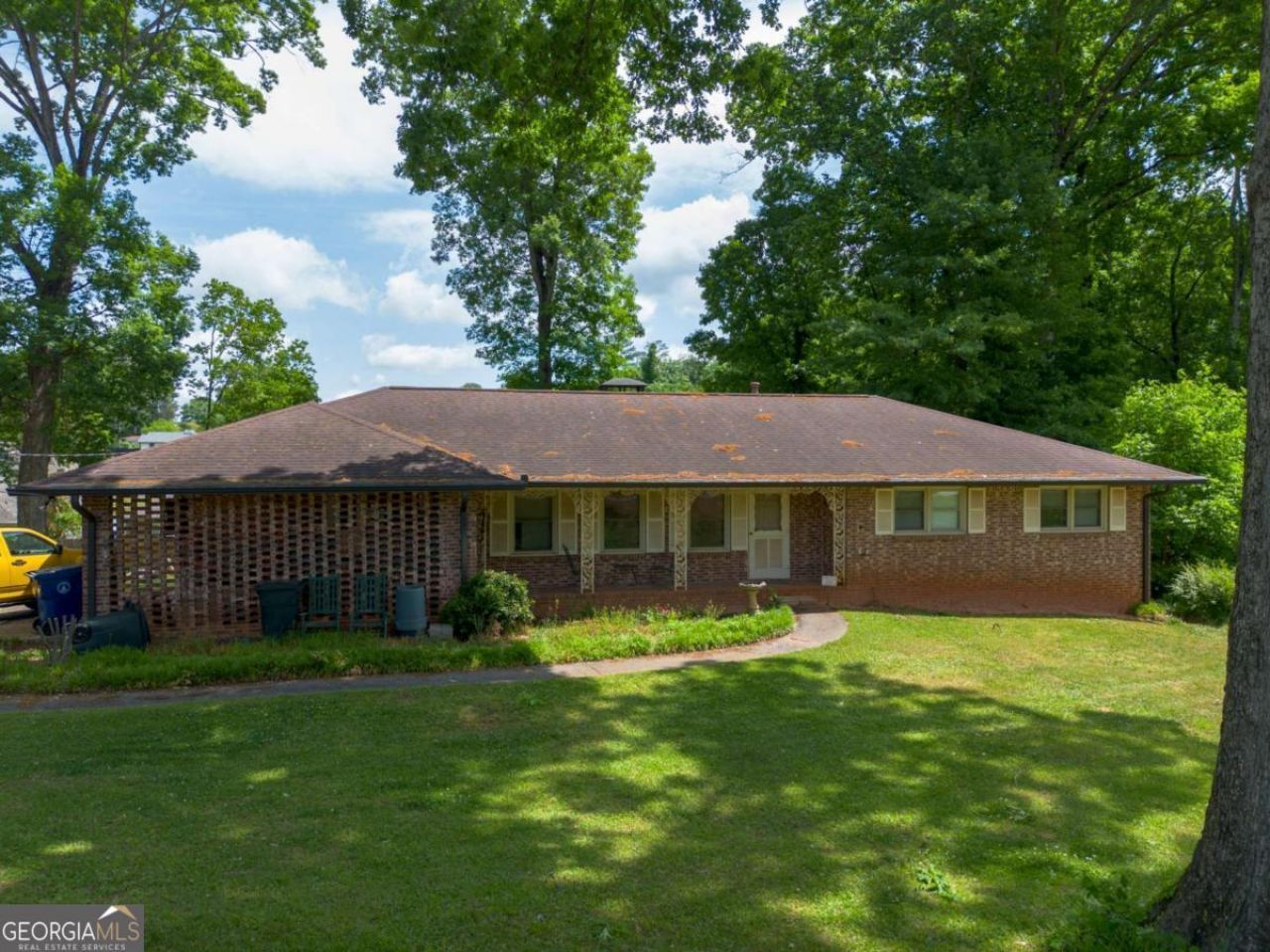 499 Dogwood Drive, Lawrenceville, GA 30046 Main Photo