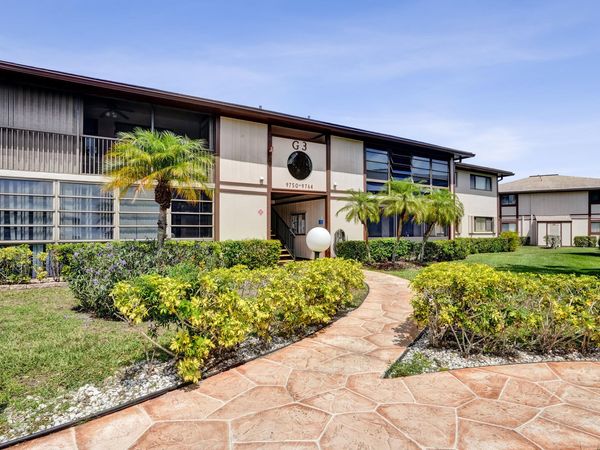 9758 N Belfort Circle, Unit 110, Tamarac, FL 33321