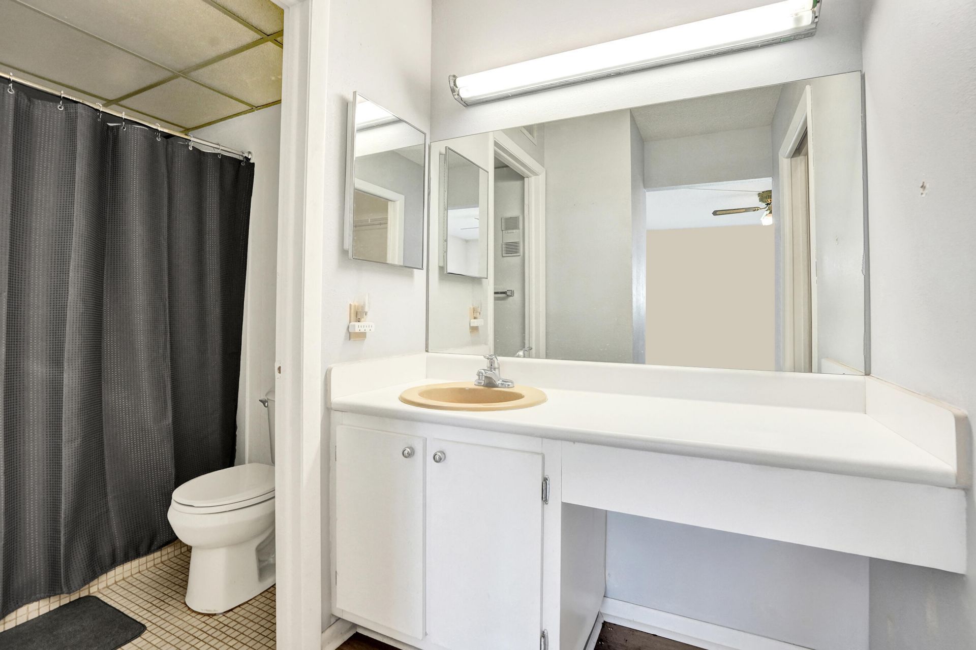 9758 N Belfort Circle, Unit 110, Tamarac, FL 33321 Photo