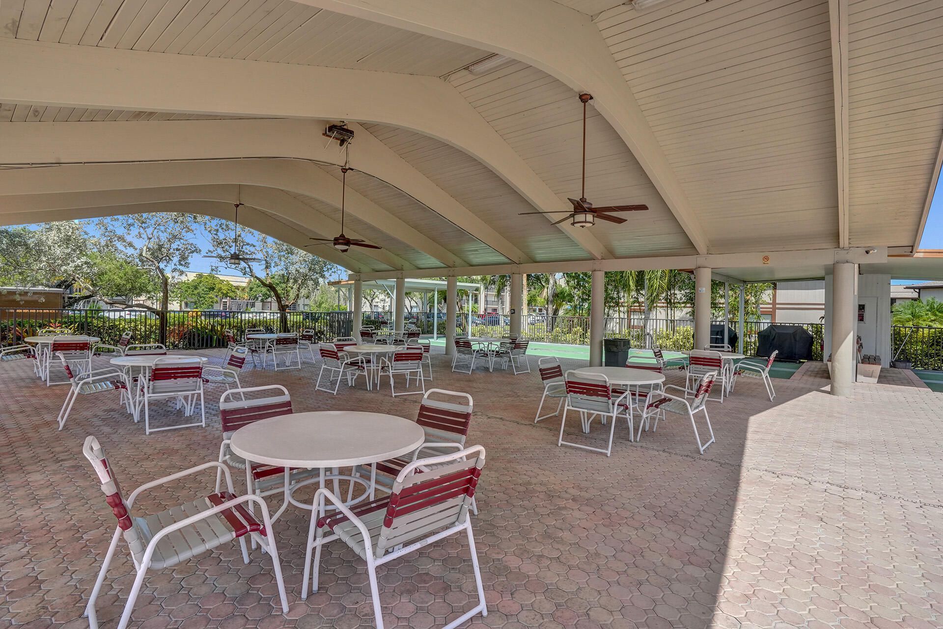 9758 N Belfort Circle, Unit 110, Tamarac, FL 33321 Photo