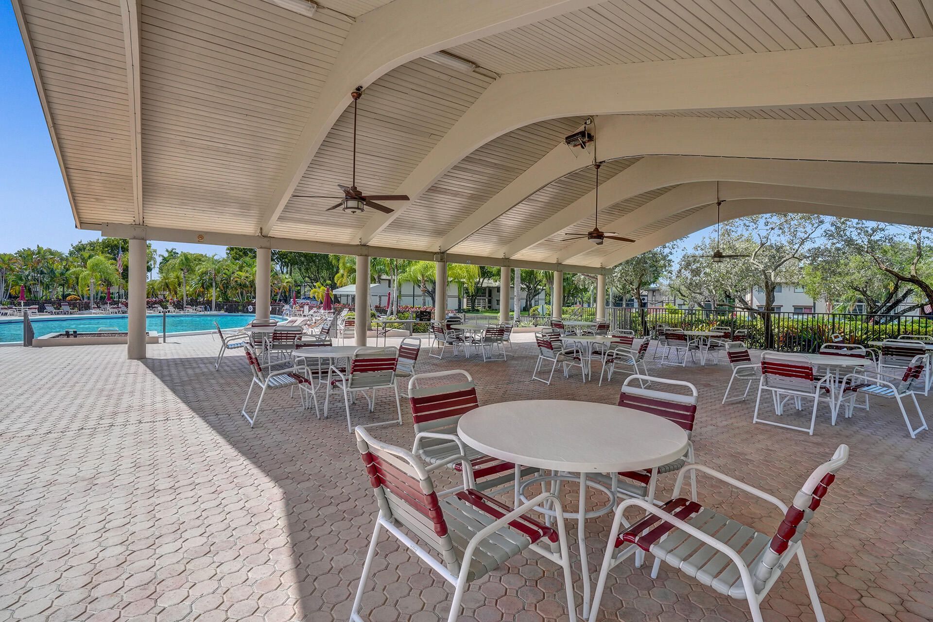 9758 N Belfort Circle, Unit 110, Tamarac, FL 33321 Photo