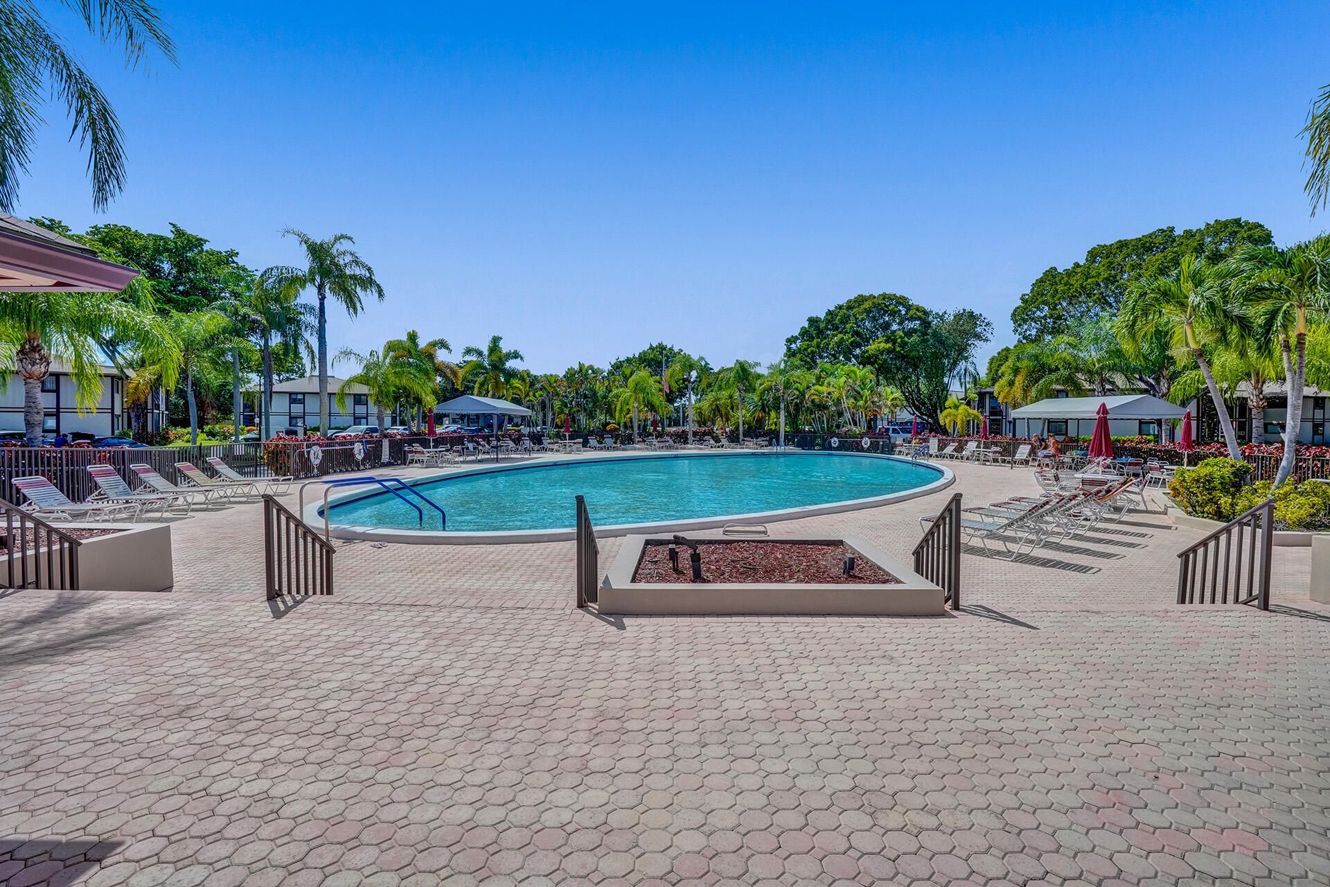 9758 N Belfort Circle, Unit 110, Tamarac, FL 33321 Photo