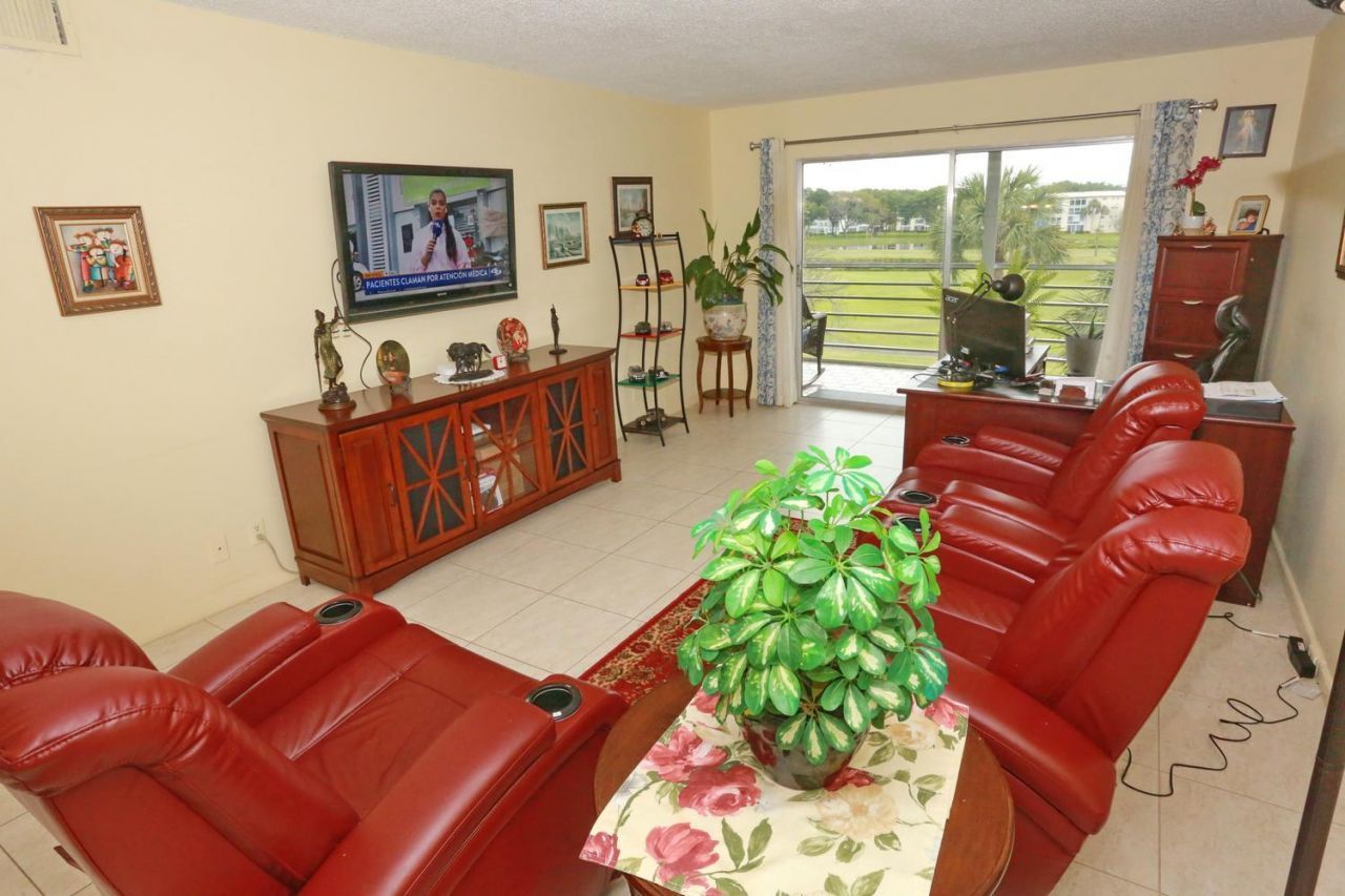 3004 Portofino Isle, Unit G3, Coconut Creek, FL 33066 Photo