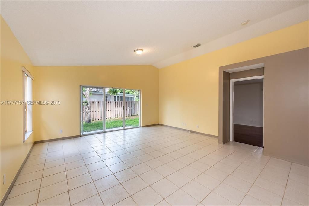 6222 Flores Del Mar, Margate, FL 33063 Photo
