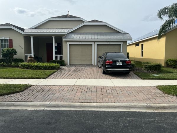 10521 SW Westlawn Boulevard N, Port St. Lucie, FL 34987