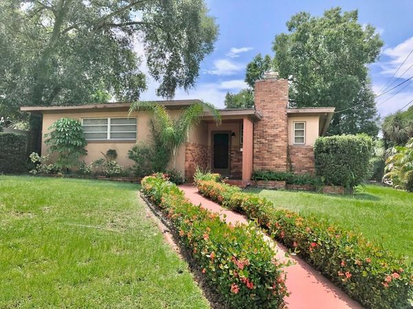 1310 W WOODLAWN AVENUE, TAMPA, FL 33603