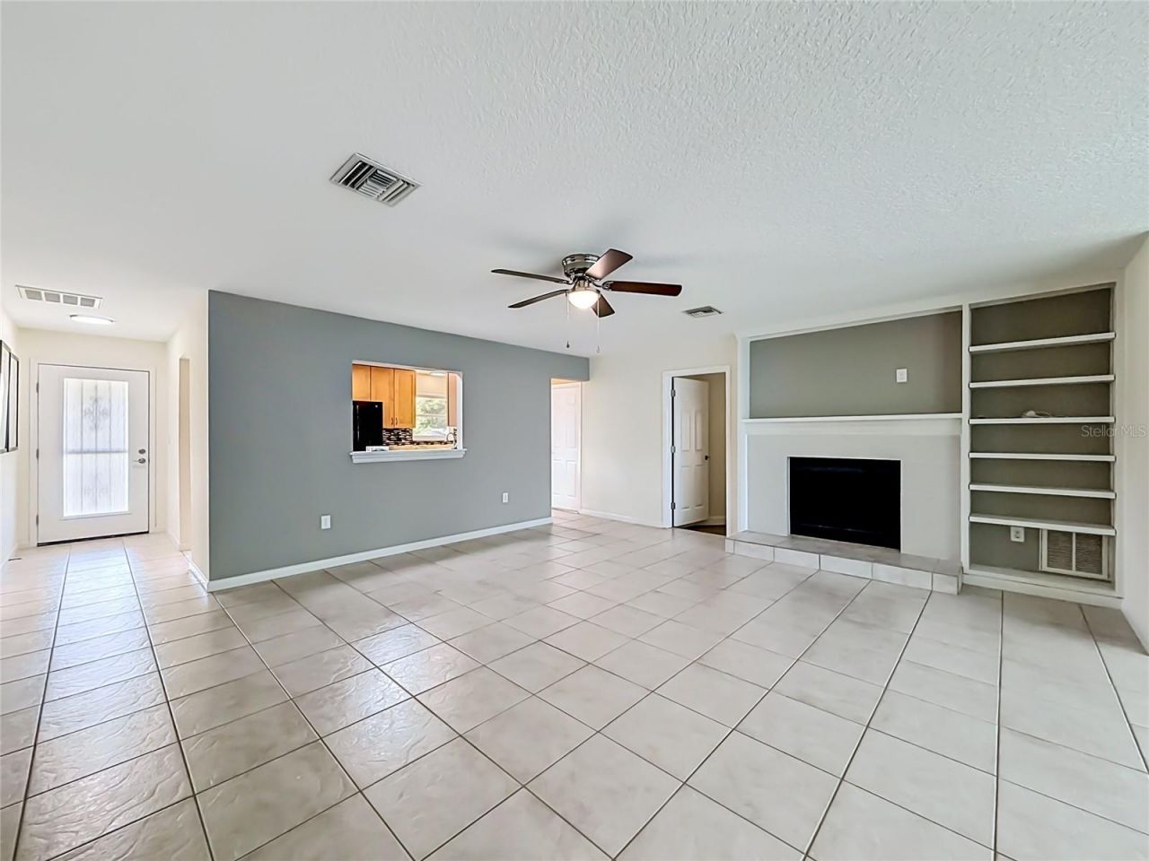 12547 Pine Island Drive, Leesburg, FL 34788 Photo