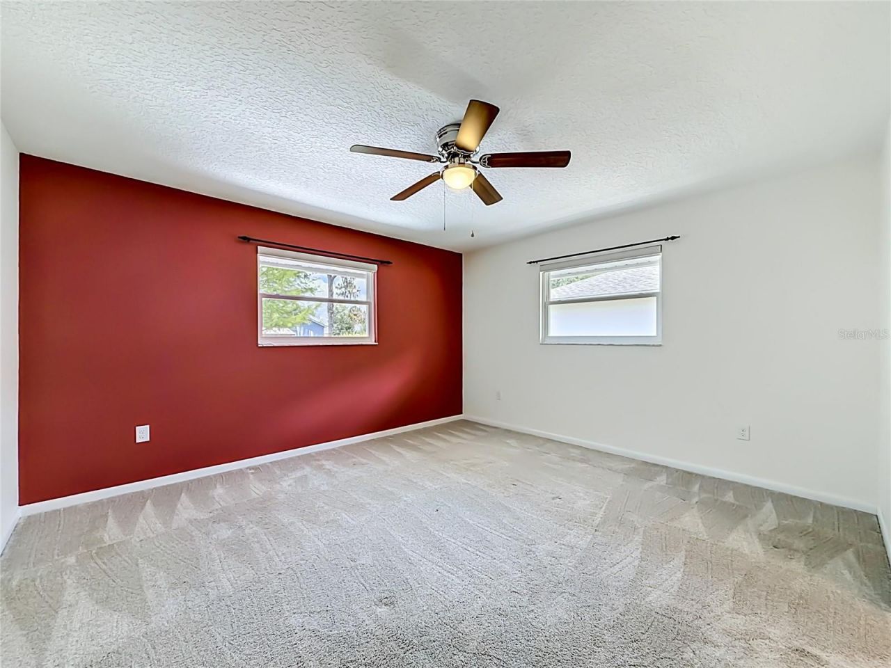 12547 Pine Island Drive, Leesburg, FL 34788 Photo
