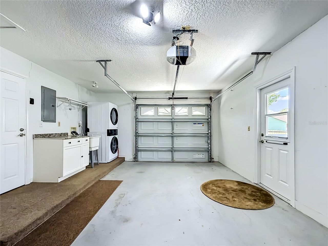 12547 Pine Island Drive, Leesburg, FL 34788 Photo