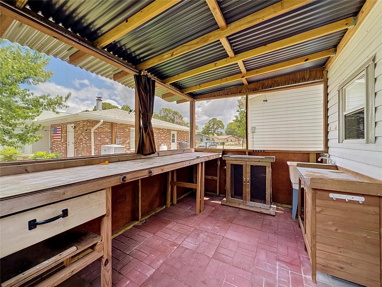 12547 Pine Island Drive, Leesburg, FL 34788 Photo
