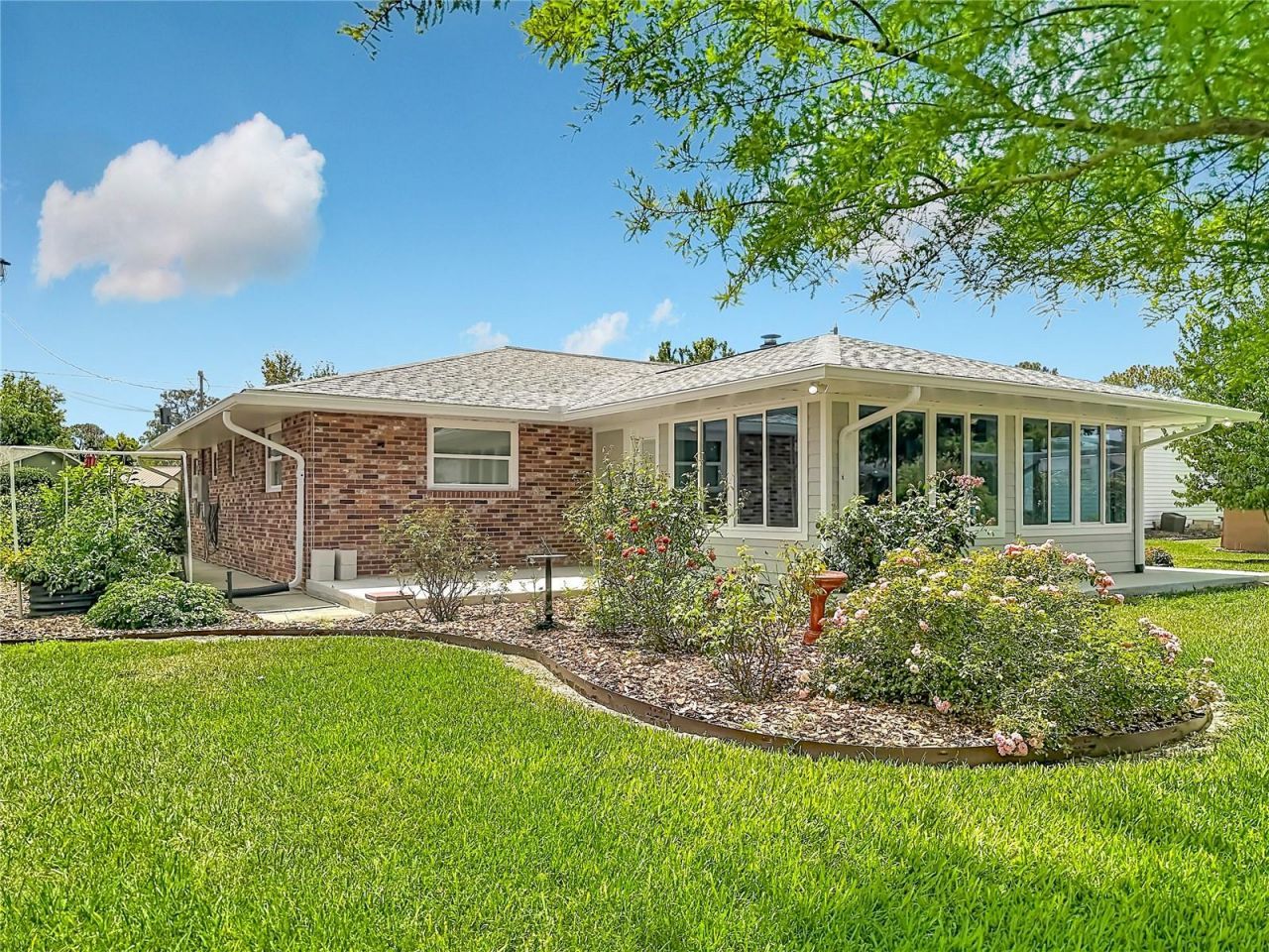 12547 Pine Island Drive, Leesburg, FL 34788 Photo