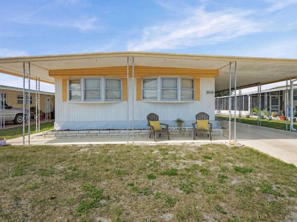 37135 SANDRA AVENUE , ZEPHYRHILLS, FL 33542