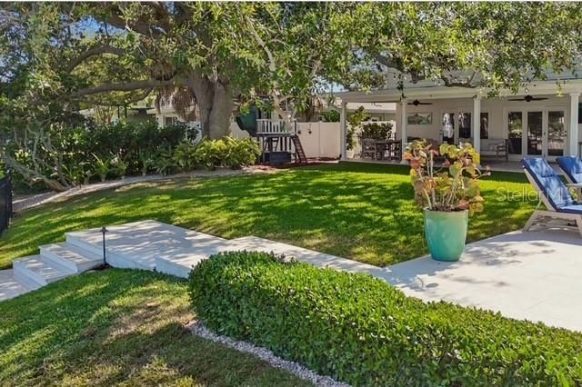 3301 Maple Street Ne, Saint Petersburg, FL 33704 Photo