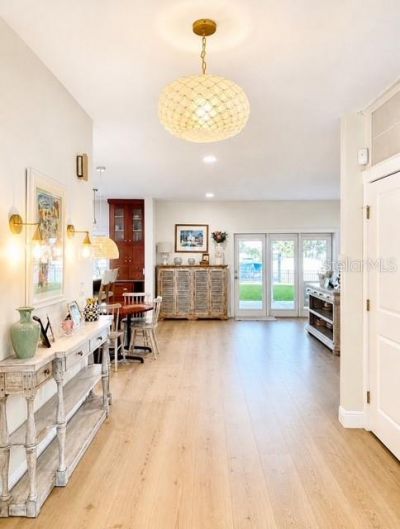 3301 Maple Street Ne, Saint Petersburg, FL 33704 Photo