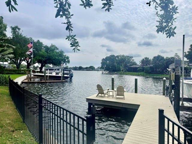 3301 Maple Street Ne, Saint Petersburg, FL 33704 Photo